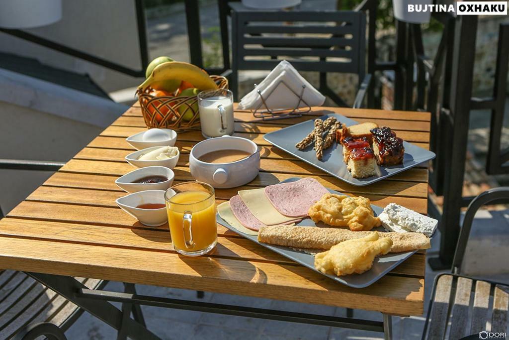 Hotel Bujtina Oxhaku Korce Exteriér fotografie