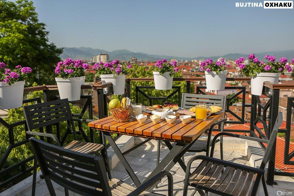 Hotel Bujtina Oxhaku Korce Exteriér fotografie